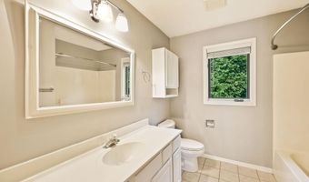 5 Cocoa Beach Dr, Madison, WI 53719