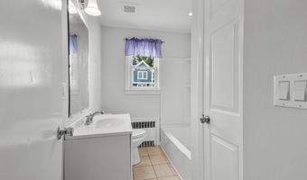 106 Clark St, Bridgeport, CT 06606