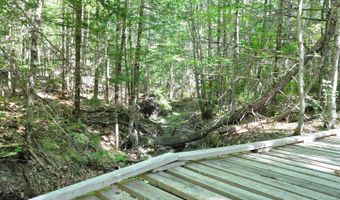 1765 Ohio St, Bangor, ME 04401