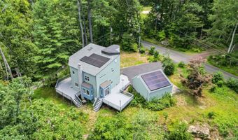 90 Red Hill Rd, Branford, CT 06405