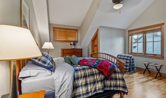 342 Eagle Point Dr, Albany, KY 42602