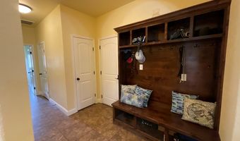 1622 Red Oak Ln, Andrews, TX 79714