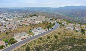 2176 Pointe Pkwy, Spring Valley, CA 91978