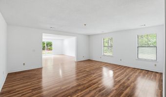 1 Royal Pines Blvd, Beaufort, SC 29907