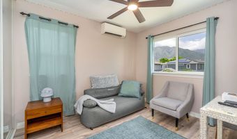 305 Pulihi St, Kahului, HI 96732