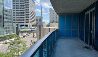 1881 N NASH St 307, Arlington, VA 22209