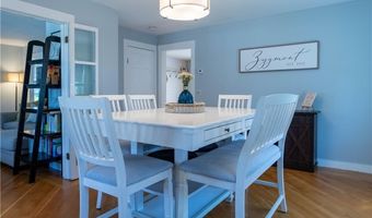 3642 Pawtucket Ave, East Providence, RI 02915