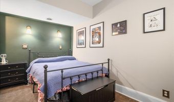 52 S Swan St # G, Albany, NY 12210