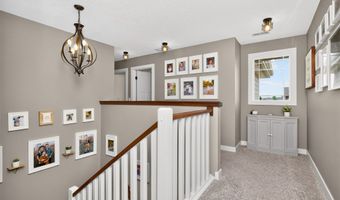 2102 NE 17th St, Ankeny, IA 50021