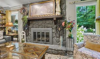 1211 Wade Green Cir NW, Acworth, GA 30102
