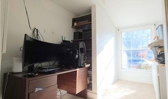 73 Old Fort Rd, Newport, RI 02840