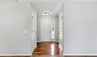 145 Pecan Ln, Aberdeen, NC 28315