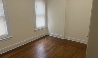 32 Hazelwood Ave 1st floor, Bridgeport, CT 06605