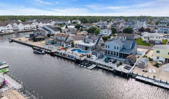 91 S Ronald Ave S, Bayville, NJ 08721