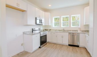 195 14th St, Apalachicola, FL 32320