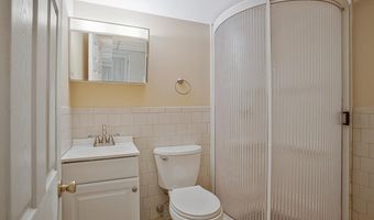 454 MANOR Rd, Arnold, MD 21012