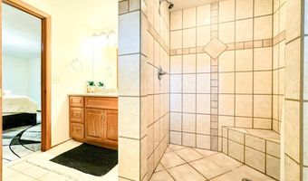 14633 7th Ave NW, Andover, MN 55304