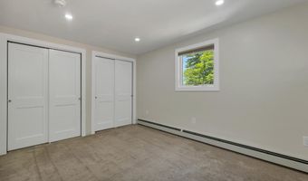 218 Main St, Alton, NH 03809