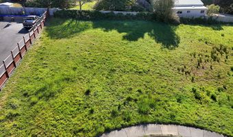 6923 OAKWOOD Ct, Brookings, OR 97415