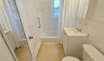 70 Carroll Ave 1004, Newport, RI 02840