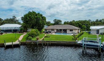 18537 Klingler Cir, Port Charlotte, FL 33948