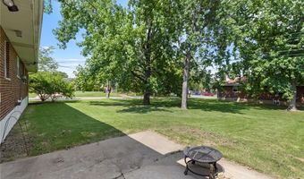9100 Jonmar Ct, Affton, MO 63123