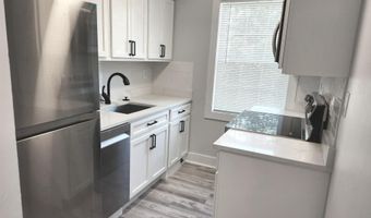 3809 V St SE 202, Washington, DC 20020