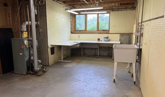 20 Merrill Rd, Campton, NH 03223