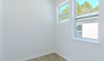 195 14th St, Apalachicola, FL 32320