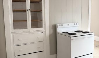 15-17 Pleasant St, Auburn, ME 04210