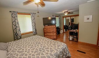 1712 Cranberry Ln NE, Alexandria, MN 56308