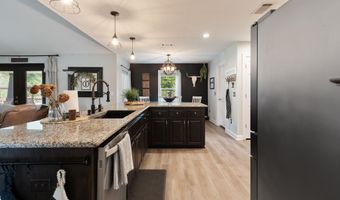 6263 Old River Rd, Baker, FL 32531
