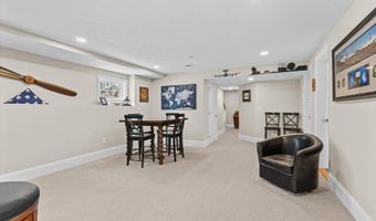 34 Cutter Ln 69, Amesbury, MA 01913