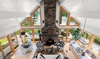 14833 Sunburst Dr, Bigfork, MT 59911