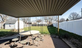 227 S 12th Ave, Beech Grove, IN 46107