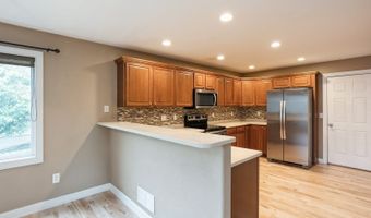 2320 NW Ashland Pkwy, Ankeny, IA 50023