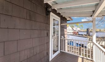 8 Newburg St 8, Boston, MA 02131