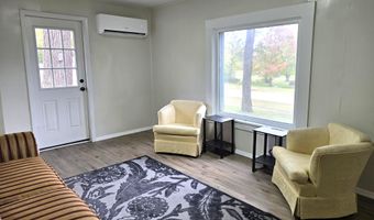 607 N BLUFF St, Albany, IL 61230