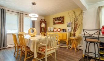 35 Boyd Ave, East Providence, RI 02914
