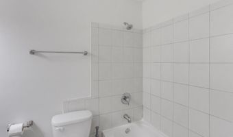1008 Glenleaf Dr, Peachtree Corners, GA 30092