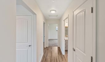975 OCEAN Dr, Bandon, OR 97411