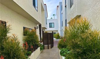 3525 Lebon Dr 204, San Diego, CA 92122