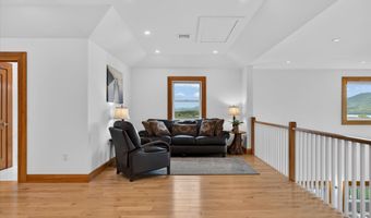 4362 Lake St, Bridport, VT 05734