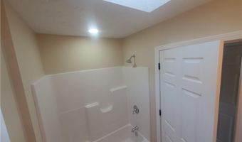 5 Ludlow St, Johnston, RI 02919