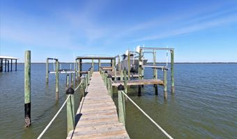 1630 Alligator Dr, Alligator Point, FL 32346