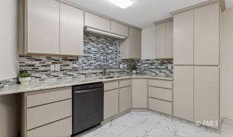 445 W Academy Ave, Colorado City, AZ 85021