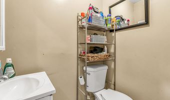 242 Pearl Harbor St, Bridgeport, CT 06610