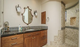 8601 E CAREFREE Dr, Carefree, AZ 85377