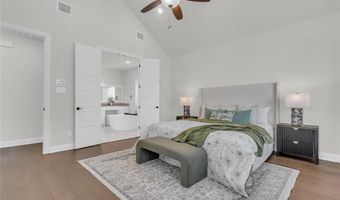 942 Herschell St, Allen, TX 75013