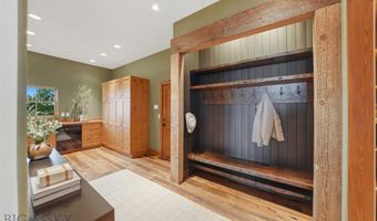 390 Hayrake Ln, Bozeman, MT 59715